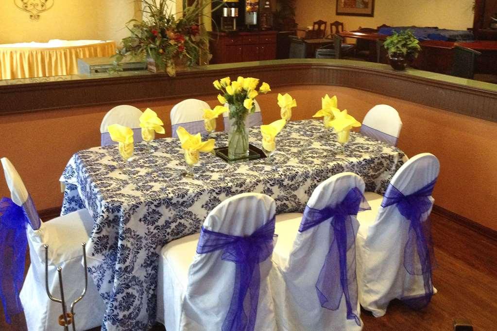 Quality Inn & Suites Conference Center Winter Haven Facilities photo